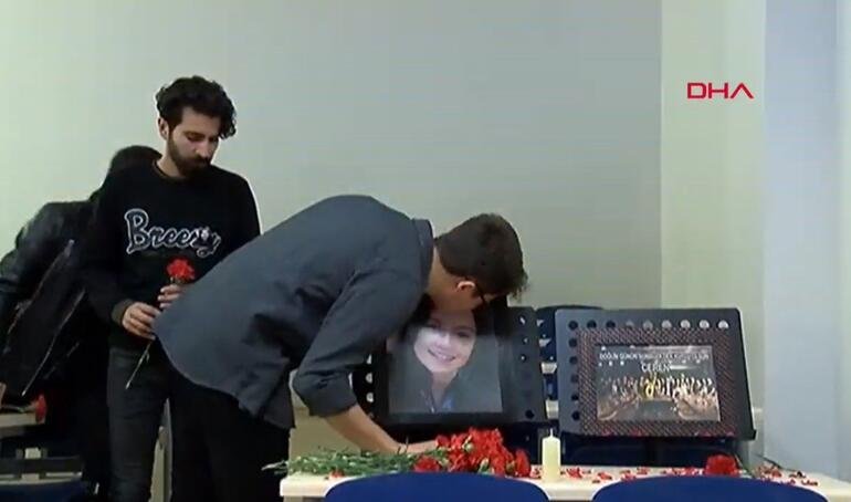 Ceren Özdemirin sınıfında gözyaşları sel oldu Üniversiteden yeni karar