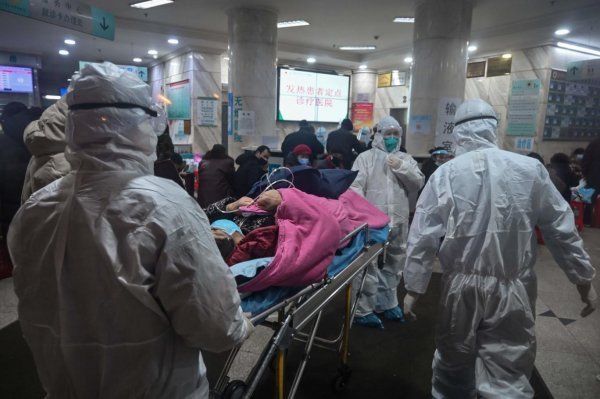 Koronavirüs salgınında ölenlerin sayısı 361'e yükseldi 
