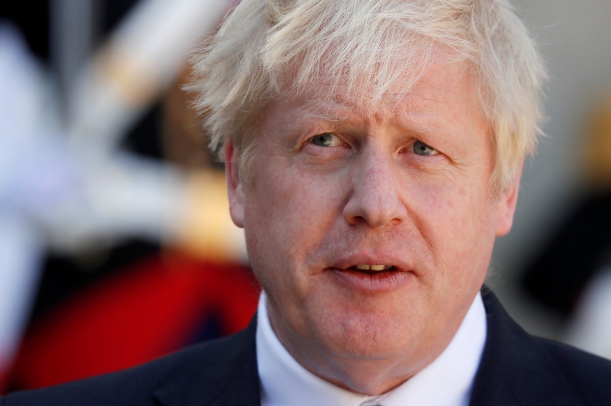 Boris Johnson yoğun bakıma alındı